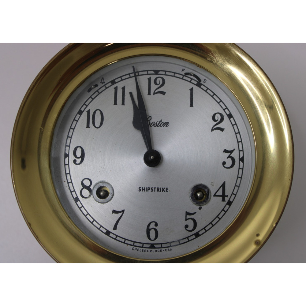 VTG Chelsea Boston Shipstrike Brass Marine Porthole Clock Nautical Wall Key 5.5" - Picture 2 of 16